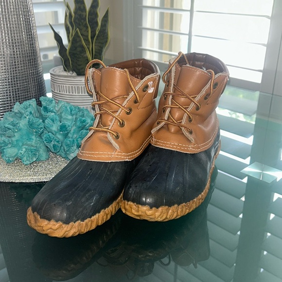 Sorel Shoes - Sorel Waterproof Ladies Hiking Duck Boots sz 8 EUC Black Brown Lace Up Fur Lined